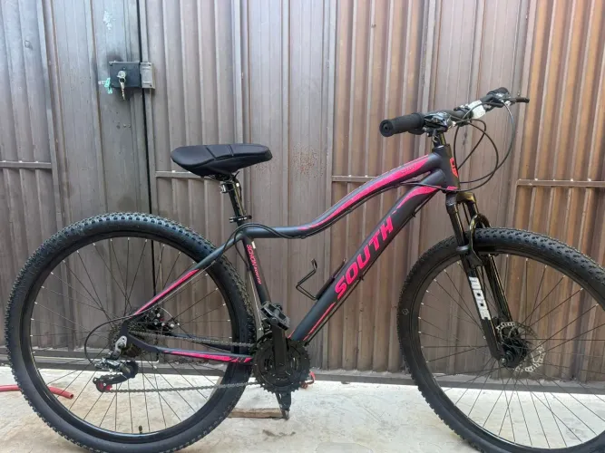 Mountain Bike South Schon Aro 29 21v Shimano Bicicleta Rosa