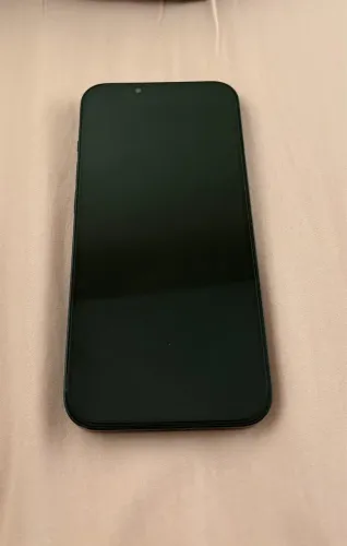 Vendo iPhone 13 novinho 