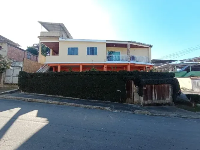 Casa com 2 moradias no mesmo terreno | Financiável