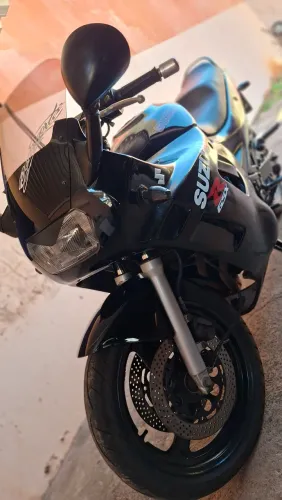 Suzuki 750