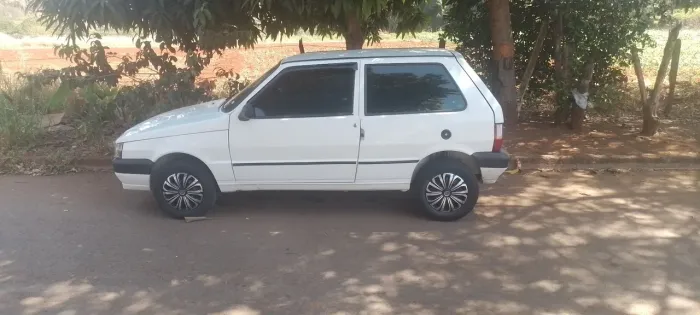 Fiat Uno Mille 1.0 Fire/ F.flex/ Economy 2P 2011