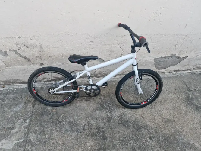Bicicleta aro 20