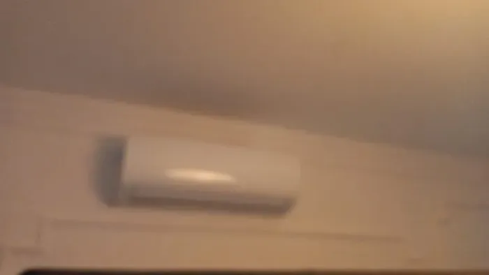 Ar cndicionado Agratto, 9K BTU , funcionando perfeitamente.