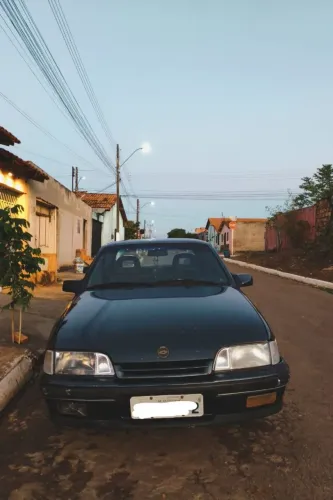 Chevrolet Monza GL 2.0 Efi/sl/l/650/club/barc.2e4p 1996