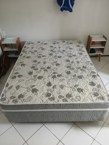Cama de casal unibox