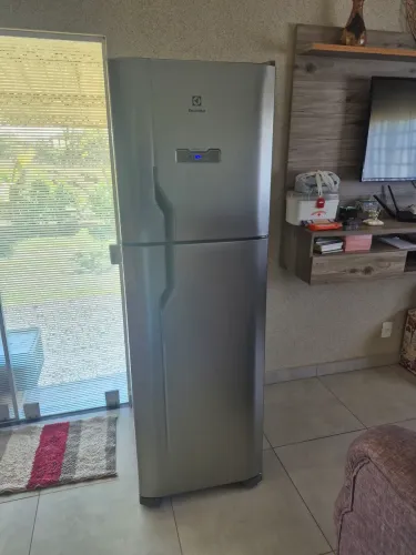 Geladeira Electrolux FF DFX44 400 L INOX