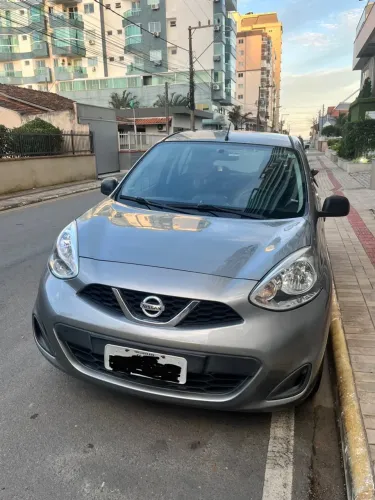 Nissan March S 1.0 12V Flex 5P 2016