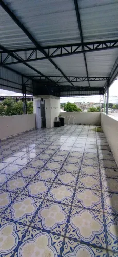 //Prédio no Japiim com 8 apartamentos 