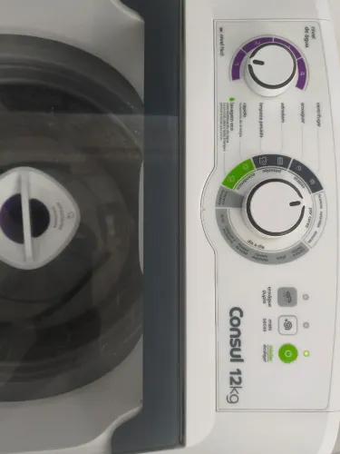 Máquina de lavar roupa 12kg com apenas 3 meses de uso poucas marcas de uso semi nova