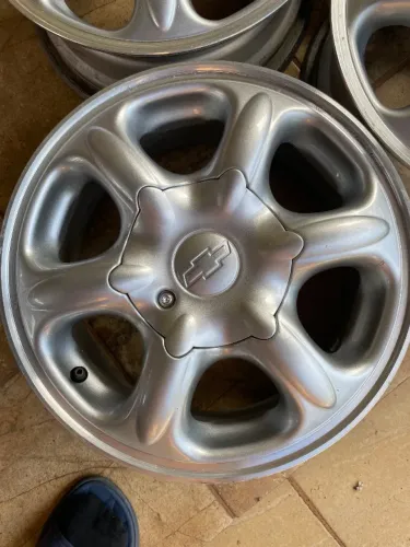 Jogo de aros de liga 14? de Chevrolet Vectra