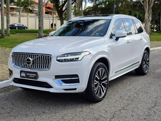 Volvo XC-90 T-8 Plus 2.0 AWD (híbrido) 2023
