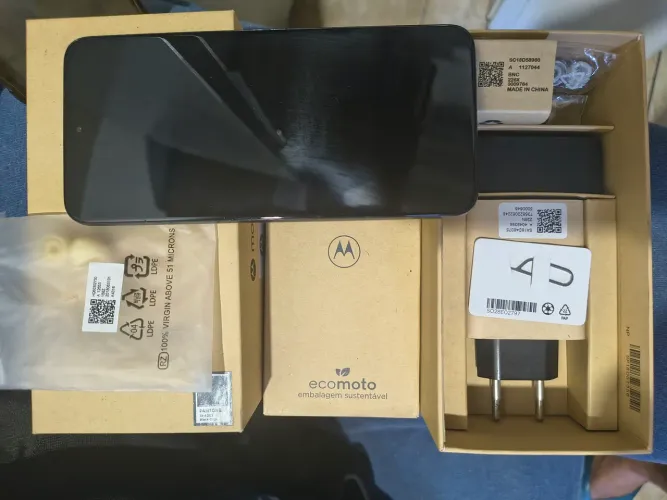 Celular Edge 30 NeO