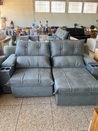 SOFÁ 2.25 MT NO VELUDO