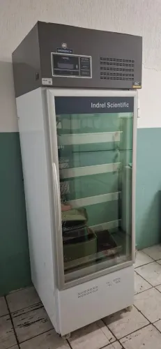 Refrigerador p/ Vacinas e Medicamentos Indrel RC430D