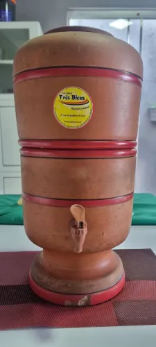 Filtro de barro Três Bicas 