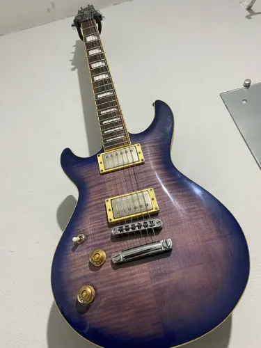 Guitarra Cort m600 CANHOTA