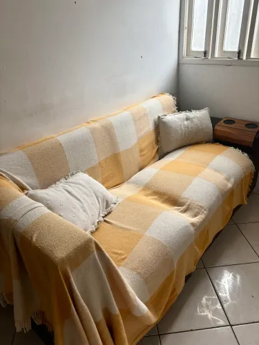 Sofá disponível