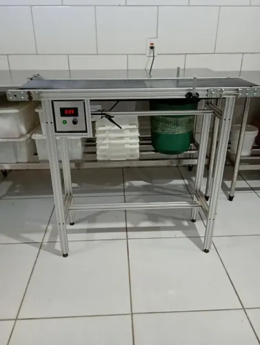 Esteira transportadora 