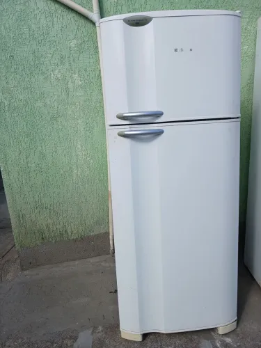 Geladeira degelo seco