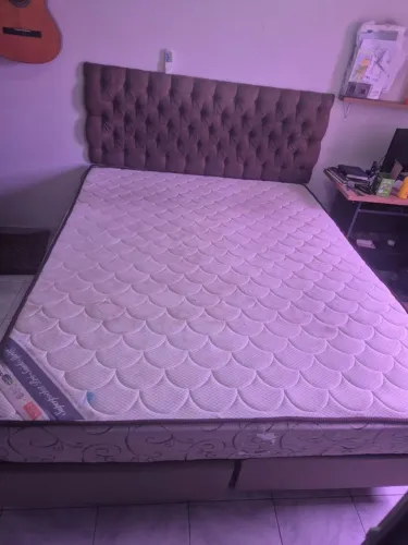 Cama Box Queen