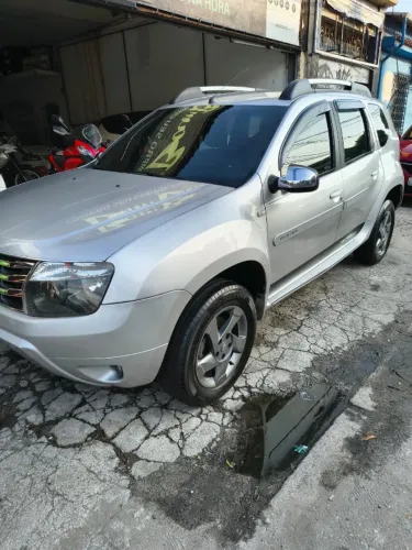 Renault Duster Dynamique 2.0 Hi-flex 16V Aut. 2013