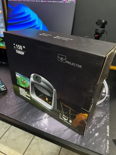 Projetor VEVSHAO A10 Android 11 Wi-Fi 5G 4K HDR Auto Foco 270° Lâmpada LED