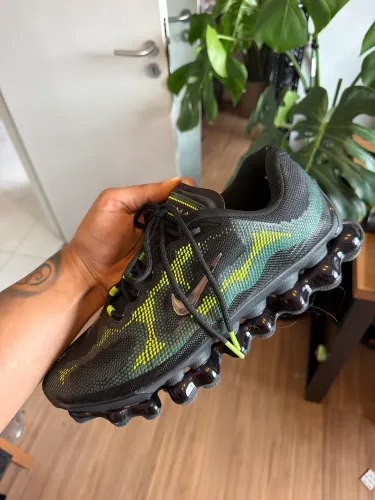 Nike Air Liquid Max - Tam. 43