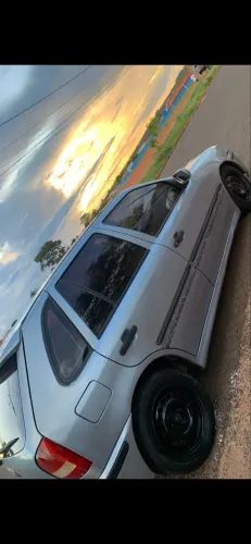 Volkswagen Gol Geração III Plus 1.0 MI 16V Gasolina Mec. 2P 2001