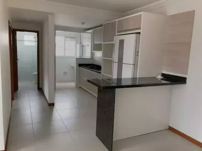 Aluguel de apartamento próximo da Praia dos Ingleses, 2 quartos (suíte) com garagem