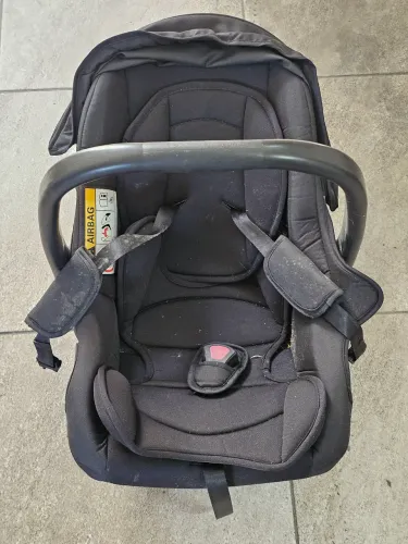 Bebê conforto Safety 1st Magnific