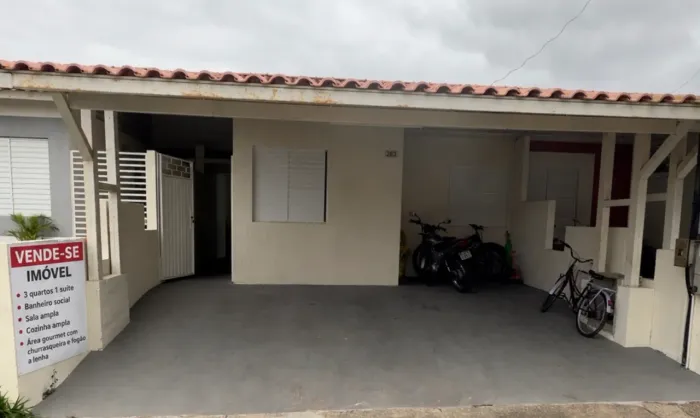 Casa no Condomínio Terra Nova - 3 Quartos, Suíte e Área Gourmet