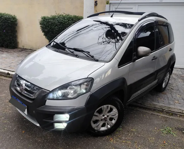 Fiat Idea Advent./ Adv.locker 1.8 MPI Flex 5P 2012