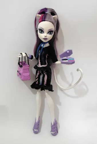 Boneca Catrine DeMew New Scaremester Monster High
