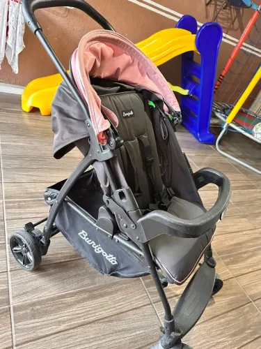 CARRINHO DE BEBÊ ROSA BURIGOTTO