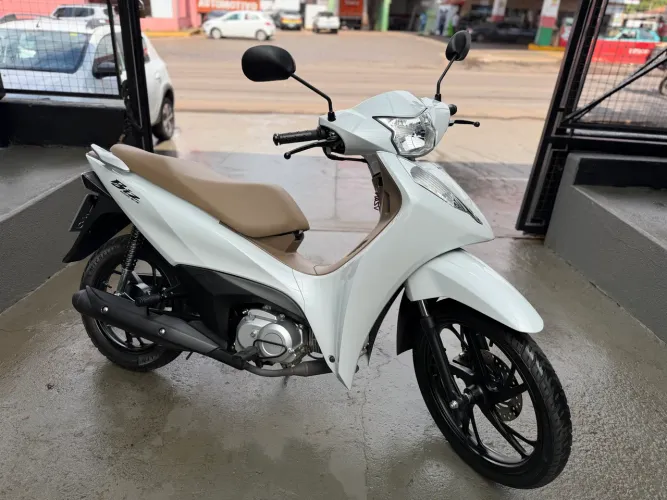 Biz 125 EX 2025