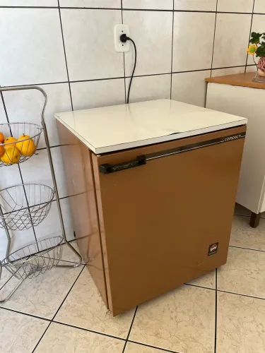 Mini geladeira