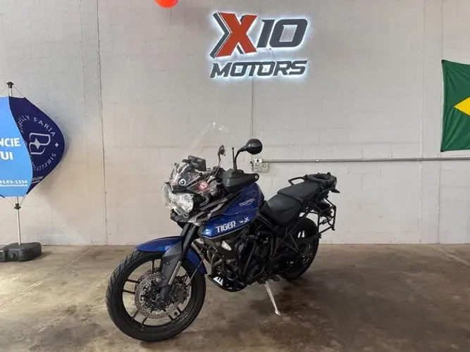 Triumph TIGER 800 XRX