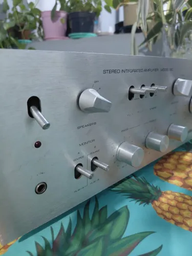 Amplificador Gradiente Model 120