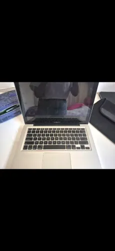 Macbook Pro 2010 - funcionando