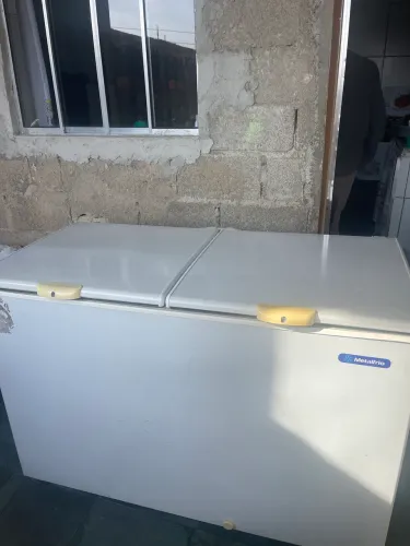 Freezer Horizontal Metalfrio 2 Portas - Grande e Muito Conservado - 220
