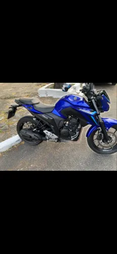 Fazer250 2025