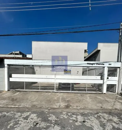 Otima Casa em Villagio com 05 sobrados