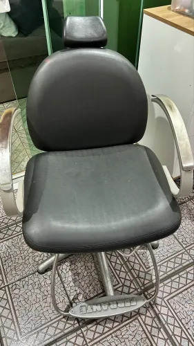 Cadeira Para Cabeleireiro e Barbeiro