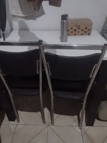 Uma mesa