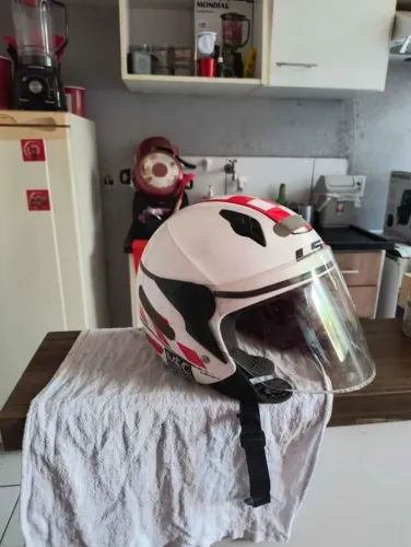 Capacete LS2