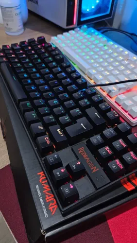 Teclado Gamer Mecânico Redragon Kumara RGB K552 Switch Outemu Blue 80%