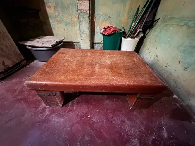 Mesa de Centro de Madeira