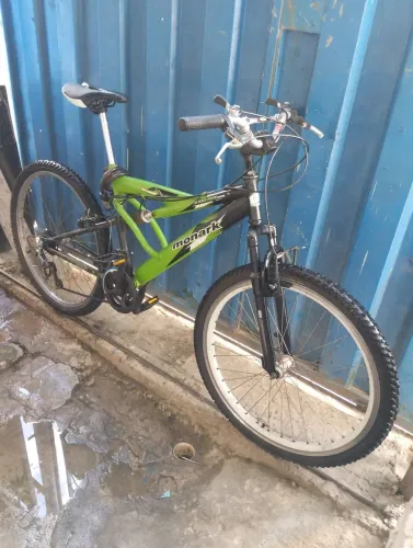 Bicicleta aro 26, 18 machas