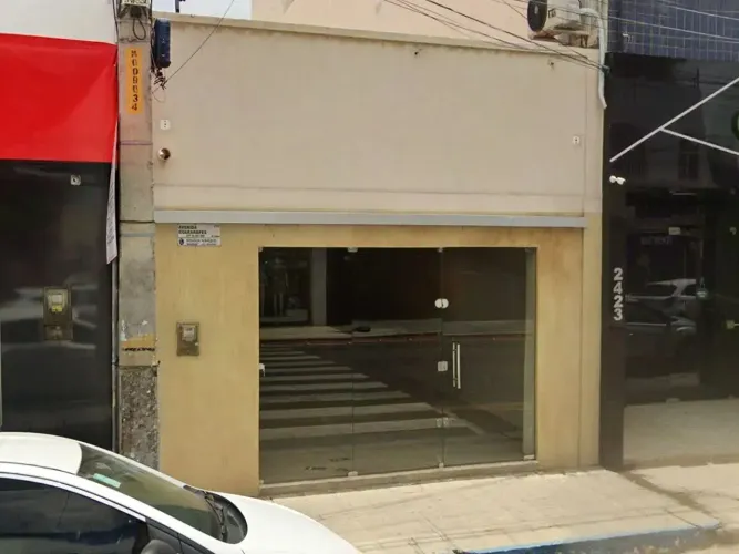 Casa para venda com 100 metros quadrados em Centro - Petrolina - Pernambuco