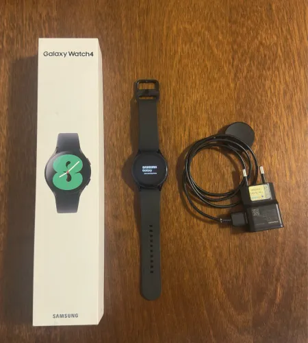 Samsung Galaxy Watch 4 - MUITO NOVO!